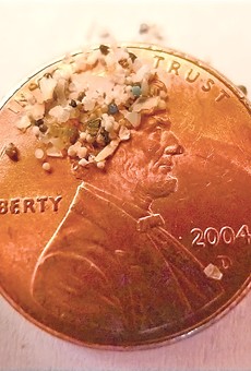 Report: microbeads passing through waste water plants
